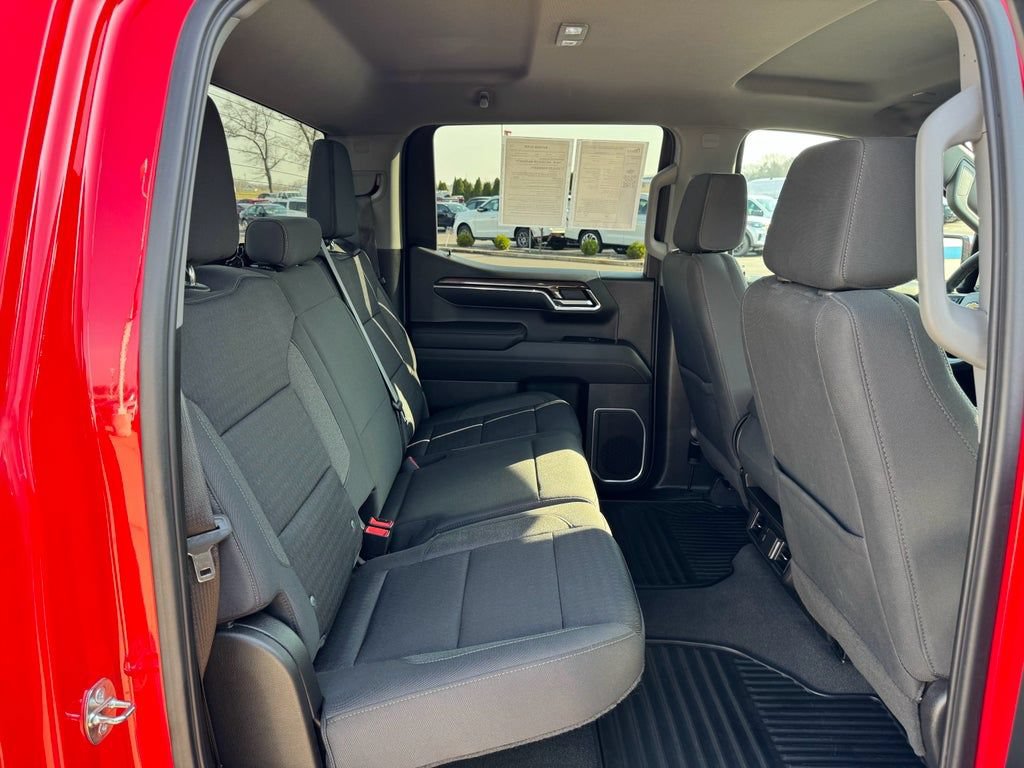 Used 2023 Chevrolet Silverado 1500 LT AWD/4WD image 17