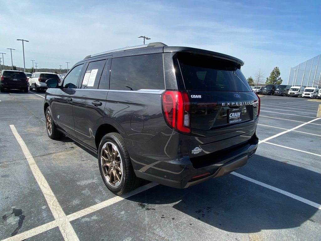 Certified 2025 Ford Expedition King Ranch image 3