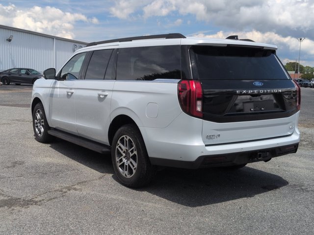 Certified 2025 Ford Expedition Max Active AWD/4WD image 6