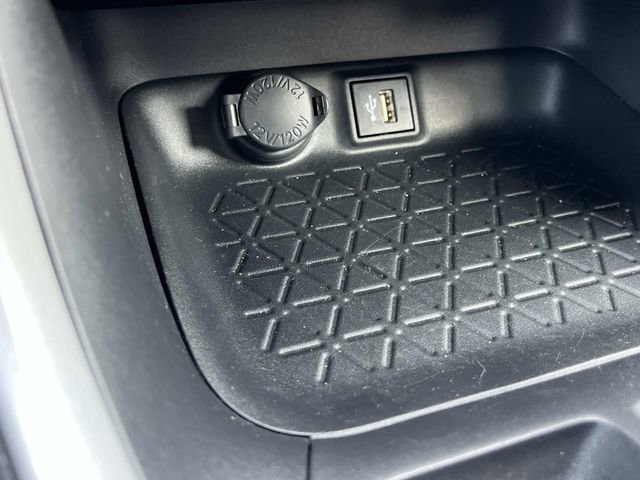 Used 2024 Toyota RAV4 XLE image 33