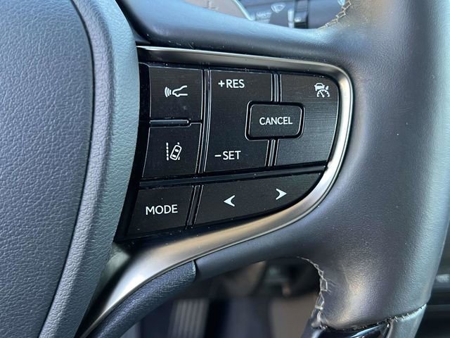 Used 2020 Lexus ES 300h Ultra Luxury image 26