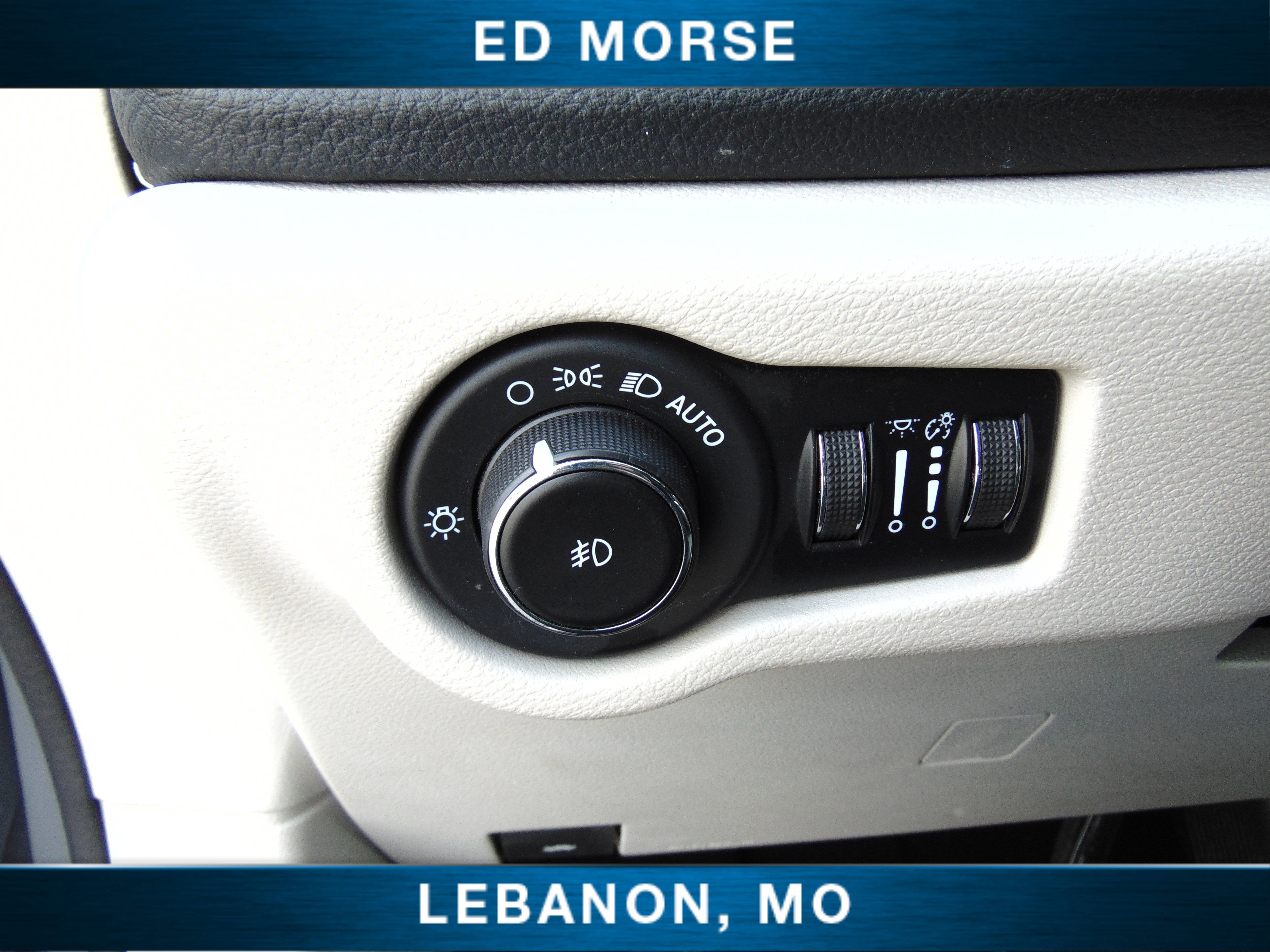 Used 2023 Chrysler Pacifica Limited image 20