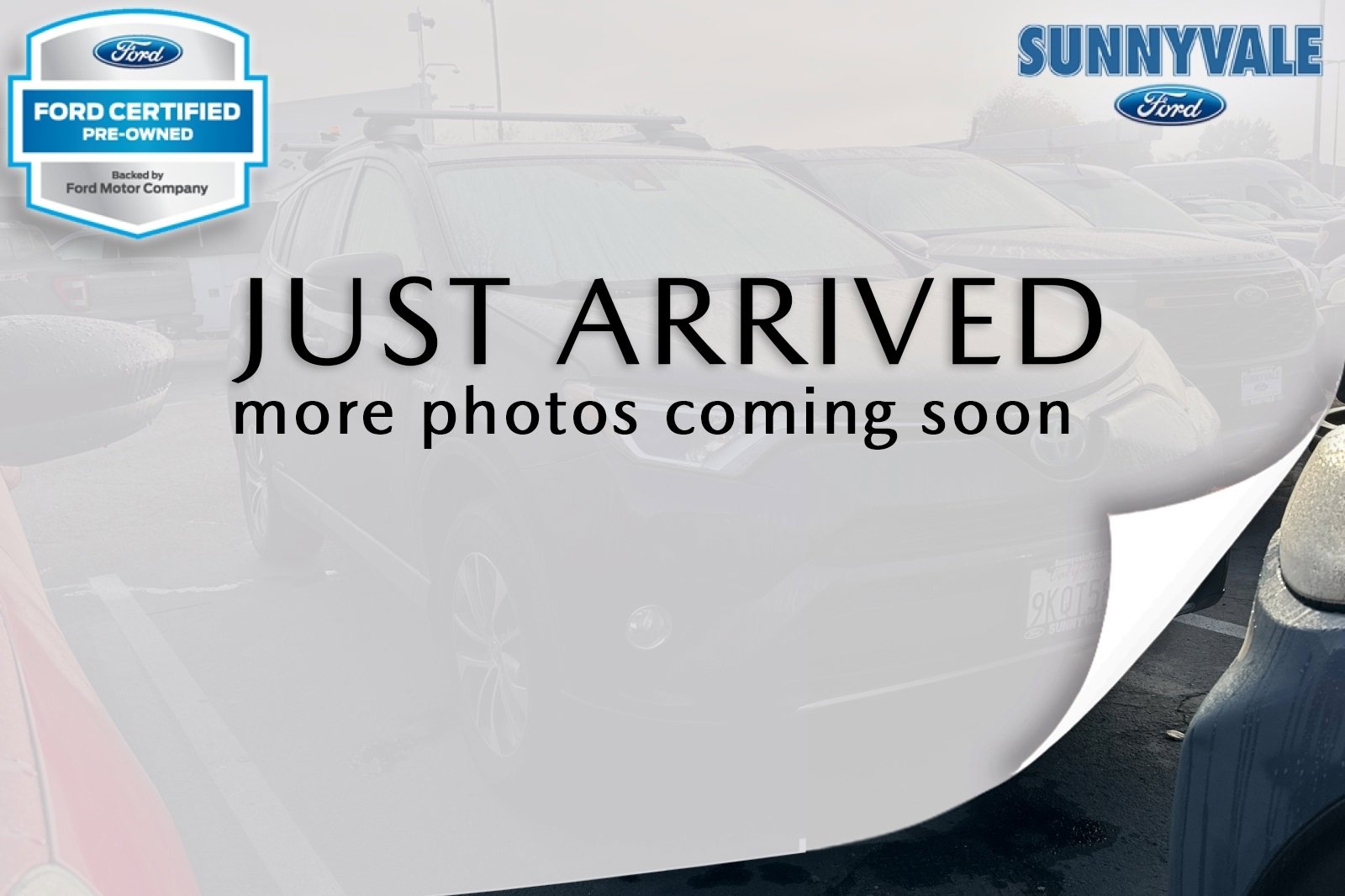 Used 2017 Toyota RAV4 LE Plus image 1