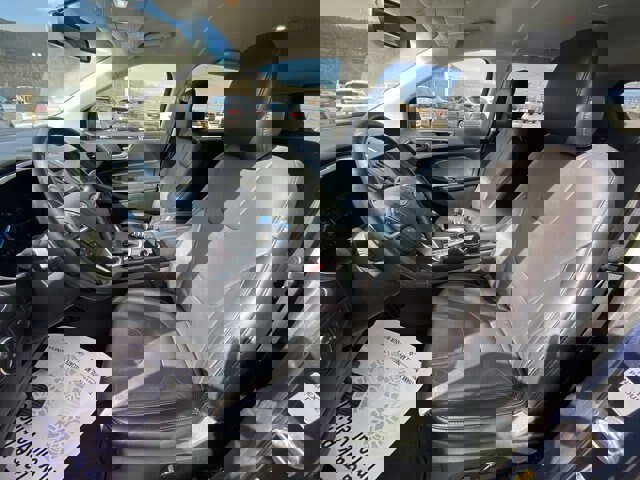 Certified 2018 Ford Edge Titanium image 10