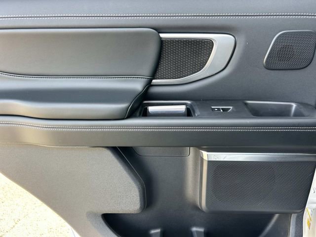 Certified 2025 Ford Expedition Platinum w/ Stealth Performance Package image 17