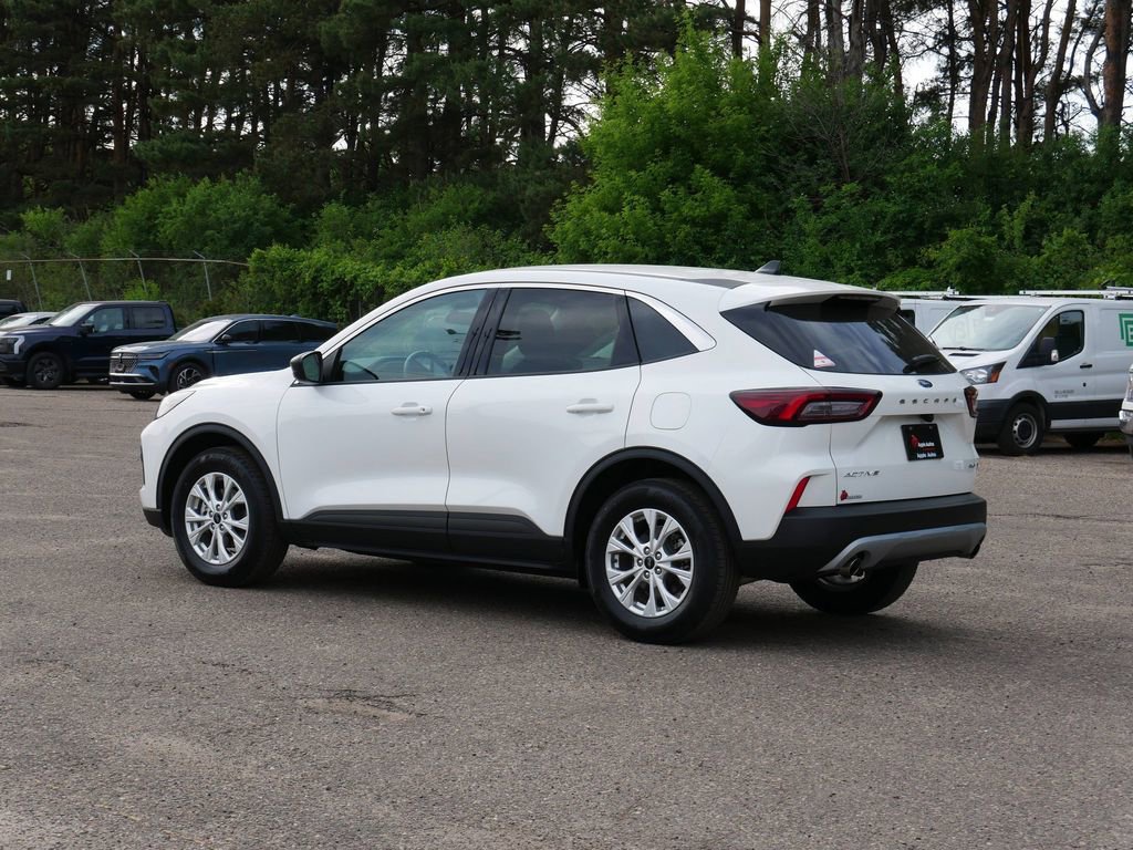 Certified 2023 Ford Escape Active w/ Tech Pack #1 AWD/4WD image 4