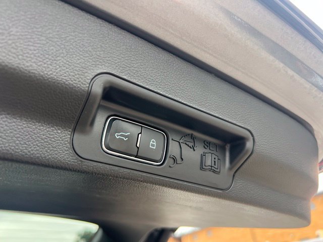 Certified 2023 Ford Explorer ST AWD/4WD image 23