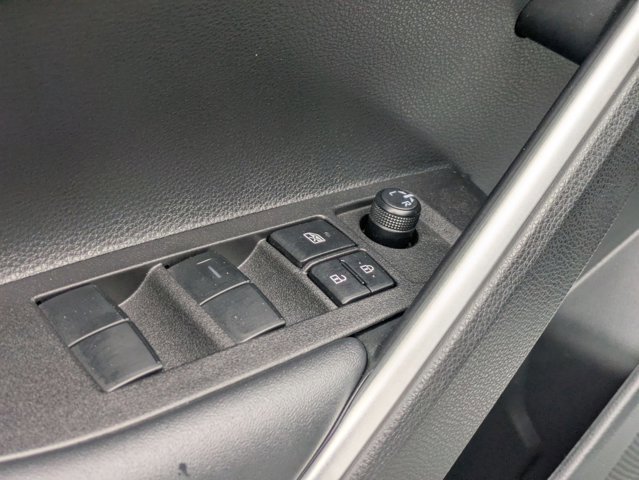 Used 2025 Toyota Corolla Cross AWD Hybrid image 12