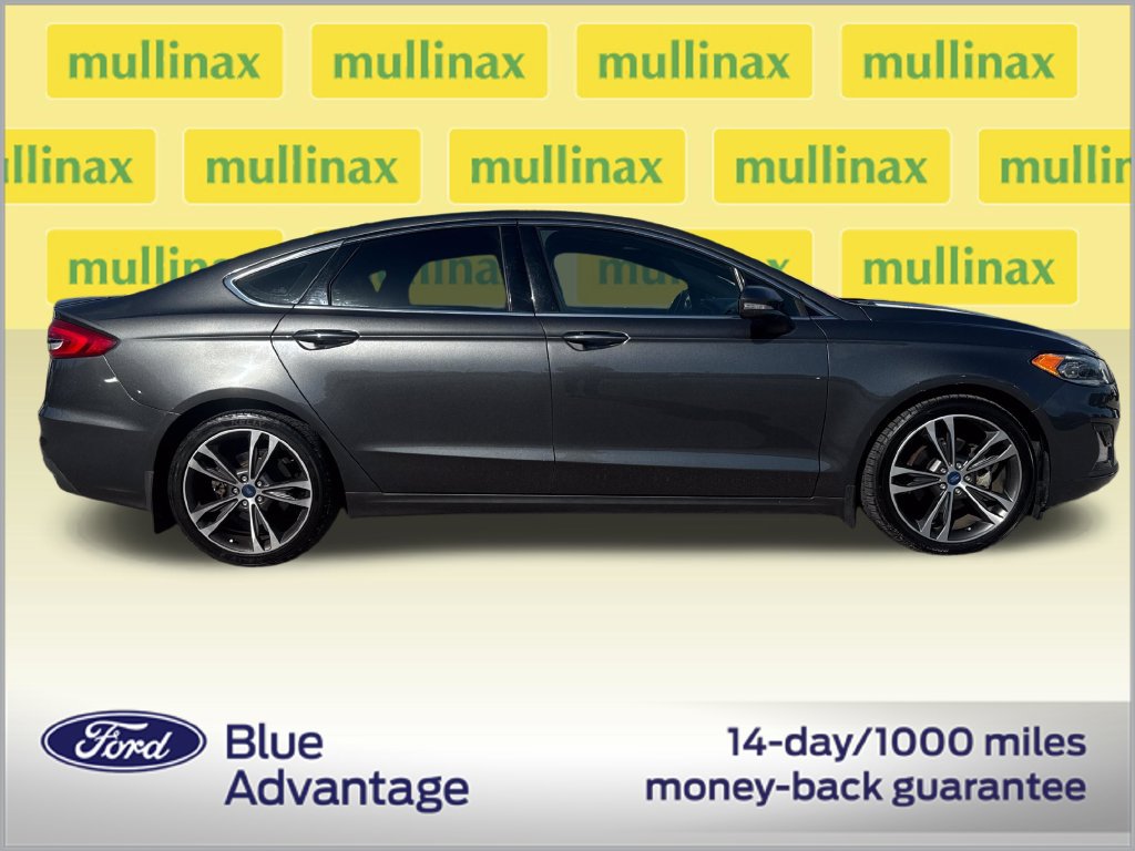 Certified 2019 Ford Fusion Titanium AWD/4WD image 2