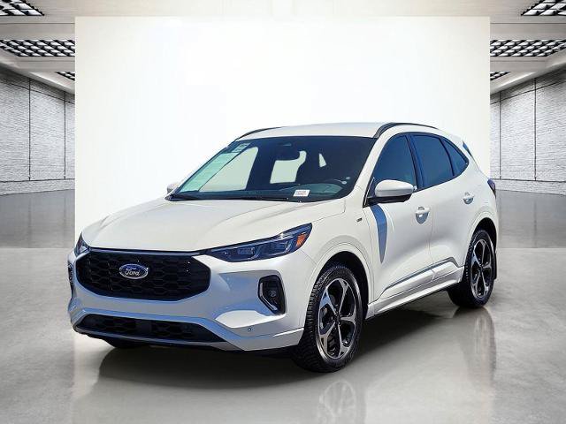 Certified 2023 Ford Escape ST-Line Elite AWD/4WD image 11