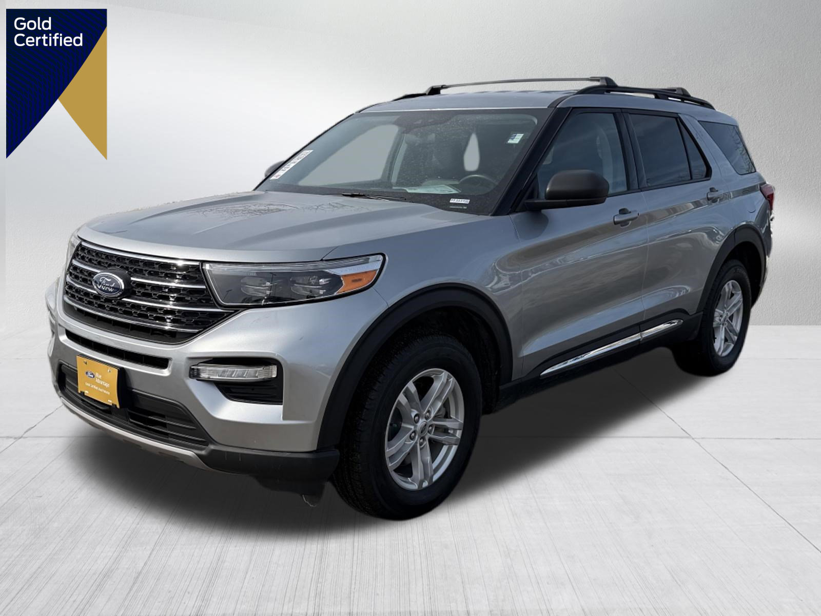 Certified 2023 Ford Explorer XLT w/ Equipment Group 202A image 1