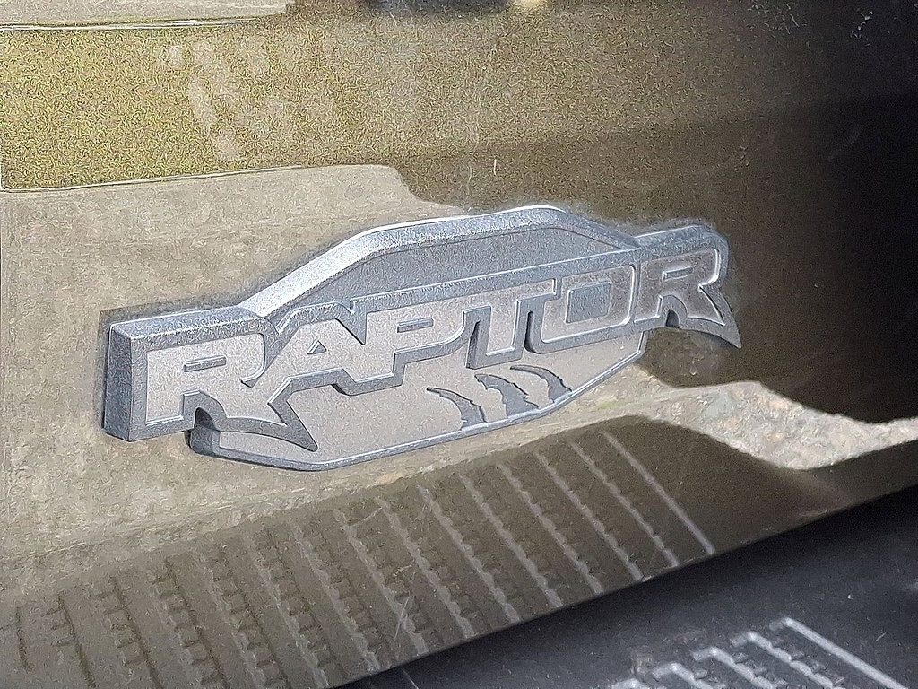Certified 2025 Ford Bronco Raptor w/ Interior Carbon Fiber Pack AWD/4WD image 30