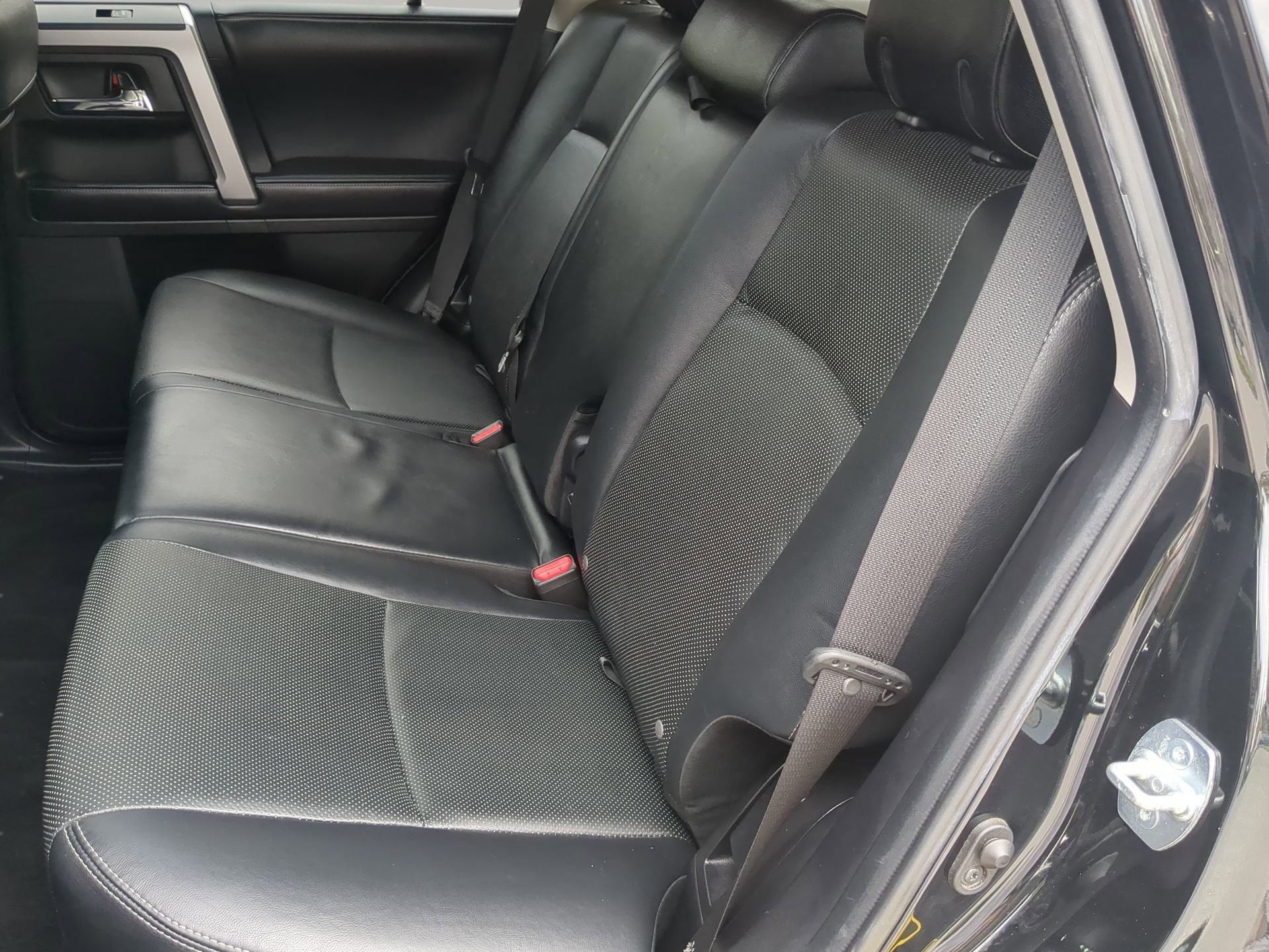 Used 2018 Toyota 4Runner Limited AWD/4WD image 54