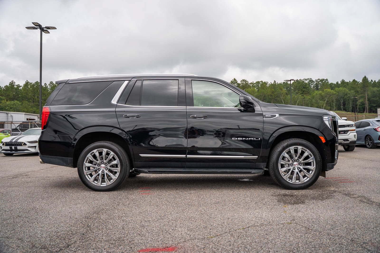 Used 2024 GMC Yukon Denali w/ Max Trailering Package AWD/4WD image 14