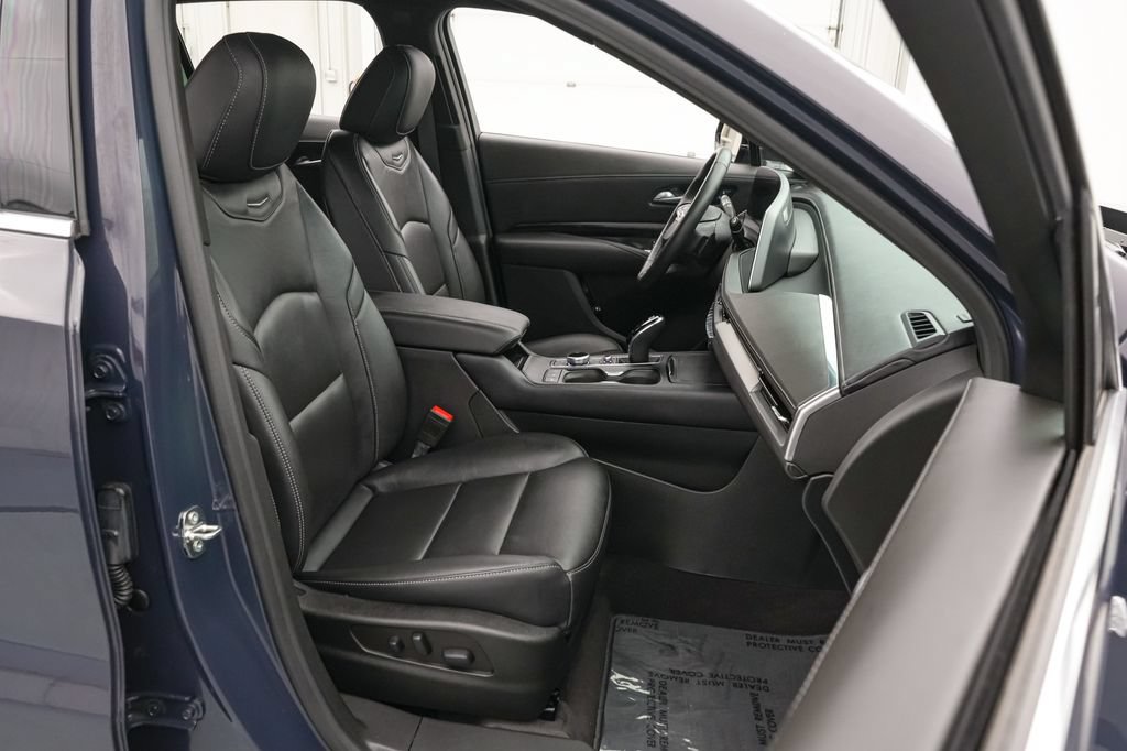 Used 2024 Cadillac XT4 Luxury FWD image 22