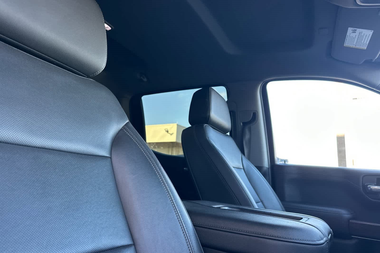 Used 2020 GMC Sierra 1500 SLT w/ SLT Premium Plus Package image 17