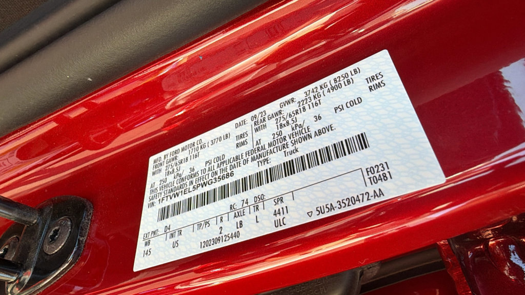 Certified 2023 Ford F150 Lightning XLT image 30