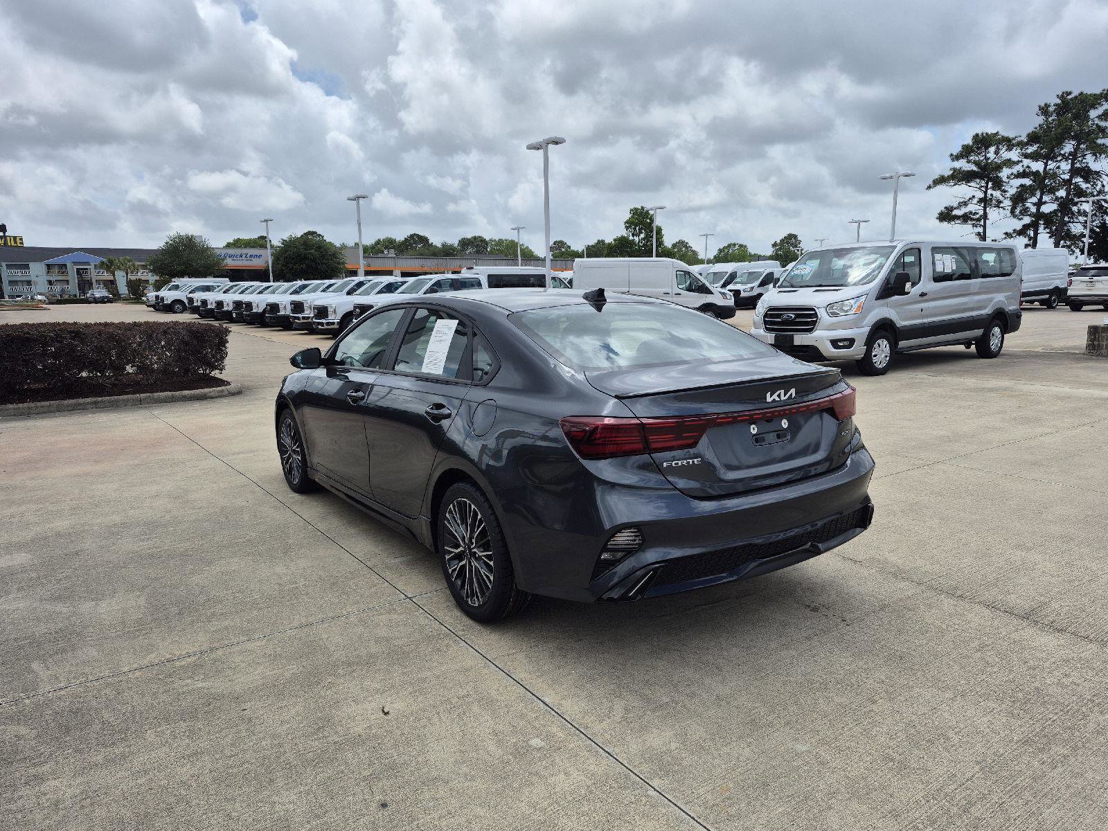 Used 2024 Kia Forte GT-Line FWD image 3