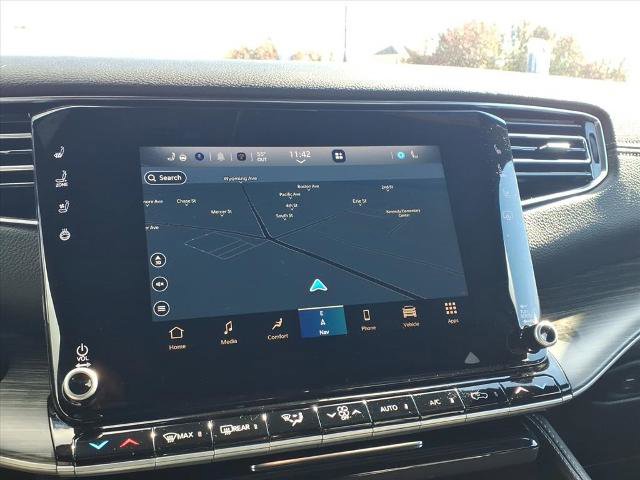 Used 2024 Jeep Wagoneer Series II w/ Flexible Seating Group image 19