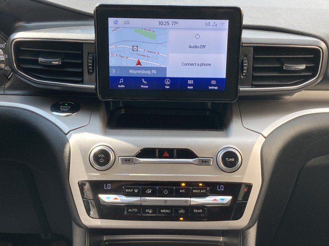 Certified 2020 Ford Explorer XLT w/ Equipment Group 202A AWD/4WD image 8