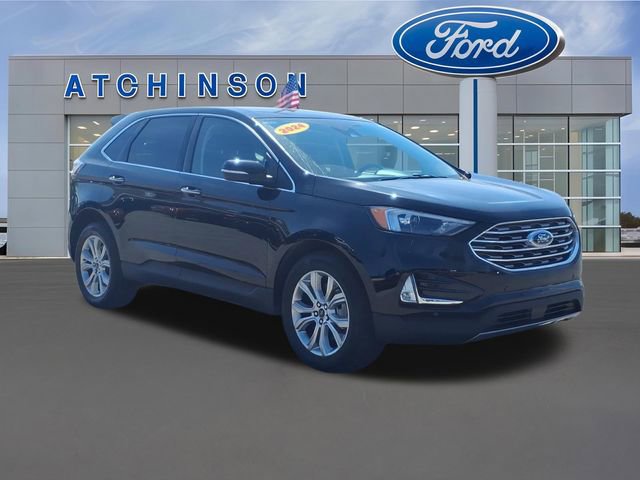 Certified 2024 Ford Edge Titanium w/ Class II Trailer Tow Package AWD/4WD image 4