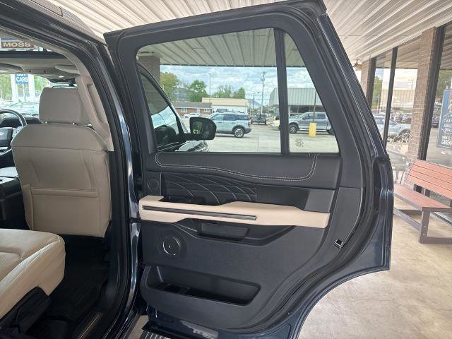 Certified 2023 Ford Expedition Platinum image 23