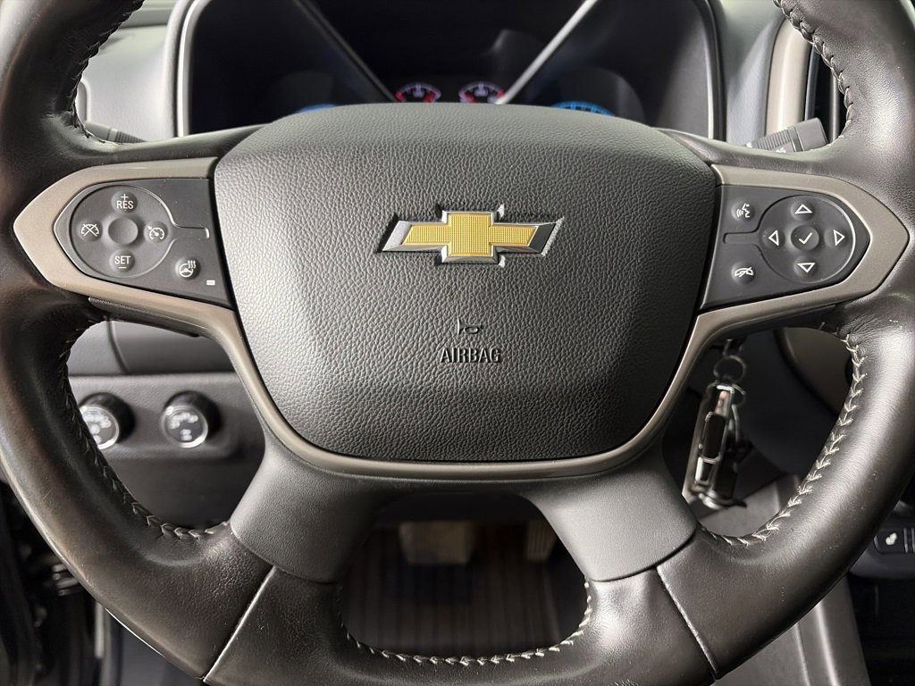 Used 2019 Chevrolet Colorado Z71 w/ LPO, Premium Interior Package image 16