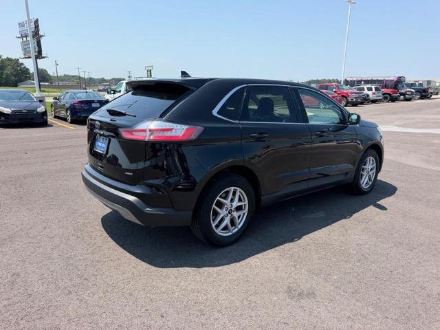 Certified 2024 Ford Edge SEL AWD/4WD image 5