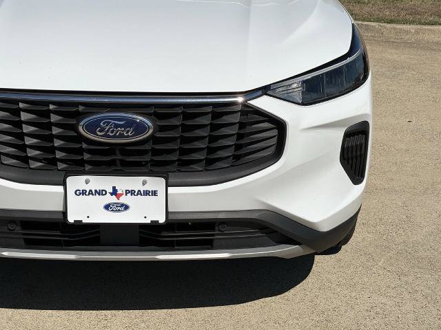 Certified 2025 Ford Escape Active FWD image 10