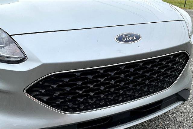 Certified 2022 Ford Escape SE image 33