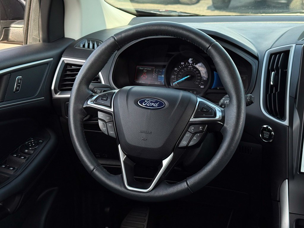 Certified 2024 Ford Edge SEL w/ Convenience Package AWD/4WD image 7