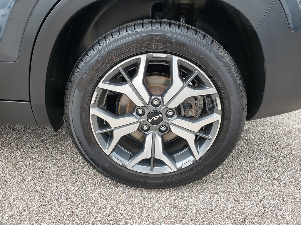 Used 2022 Kia Seltos EX AWD/4WD image 17