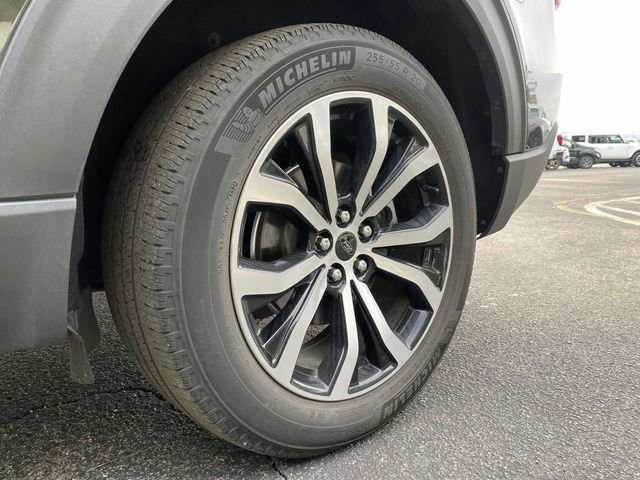 Certified 2022 Ford Explorer ST-Line image 11