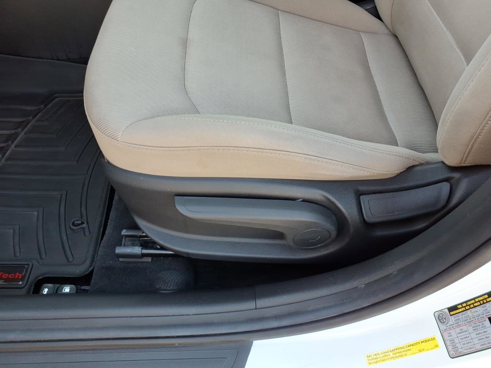 Used 2018 Hyundai Elantra Value Edition w/ Cargo Package image 12