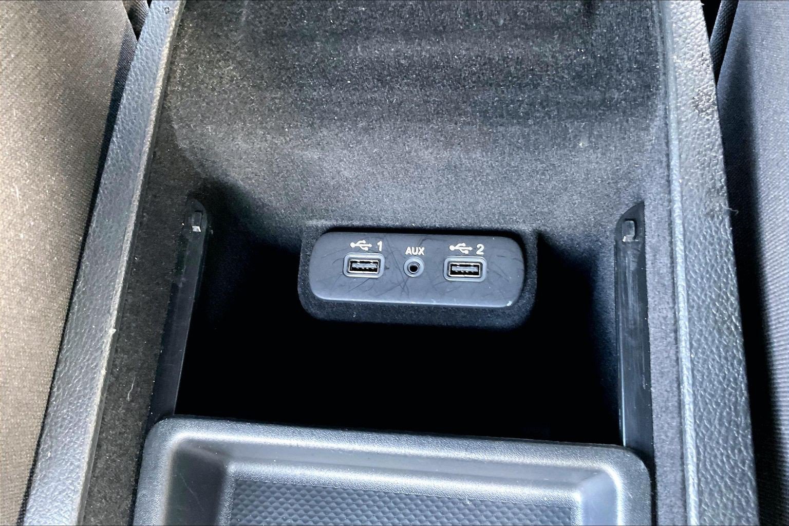 Used 2023 Dodge Charger SXT w/ Cold Weather Package RWD image 33