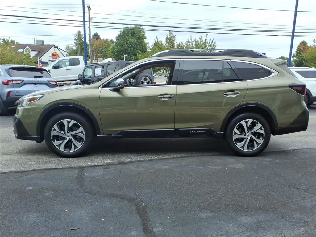 Used 2022 Subaru Outback Touring XT image 2
