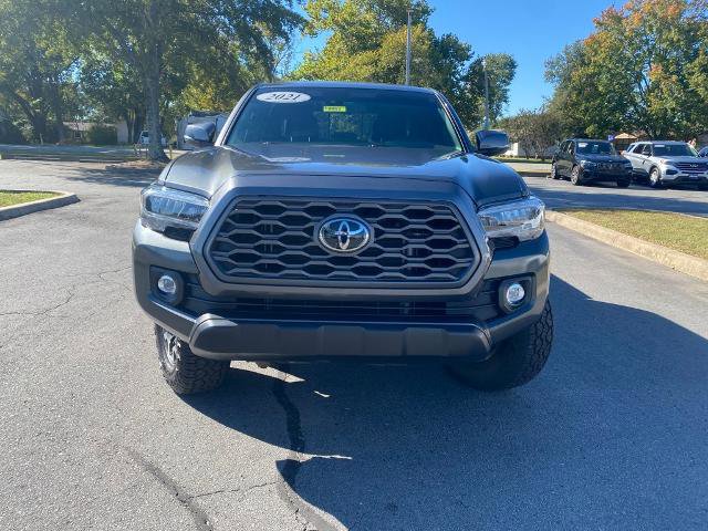 Used 2021 Toyota Tacoma TRD Off-Road video 2