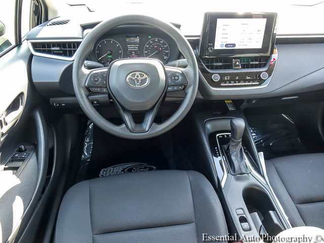 Used 2025 Toyota Corolla LE w/ LE Premium Package FWD image 13