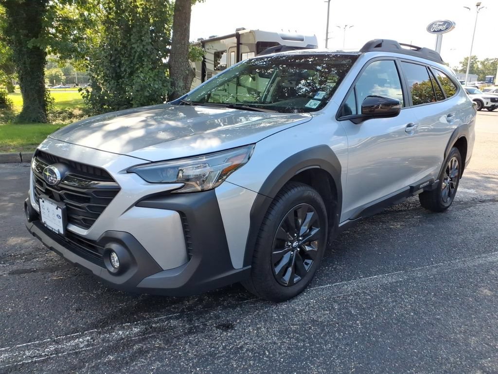 Used 2025 Subaru Outback Onyx Edition AWD/4WD image 5