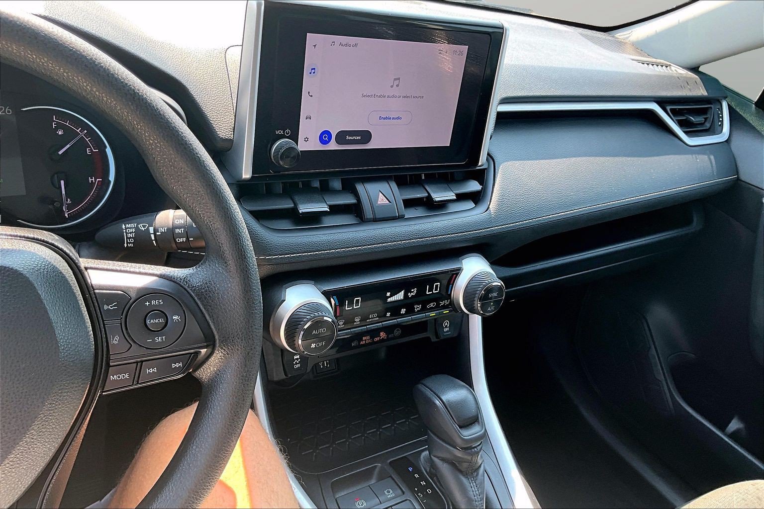 Used 2024 Toyota RAV4 XLE FWD image 6