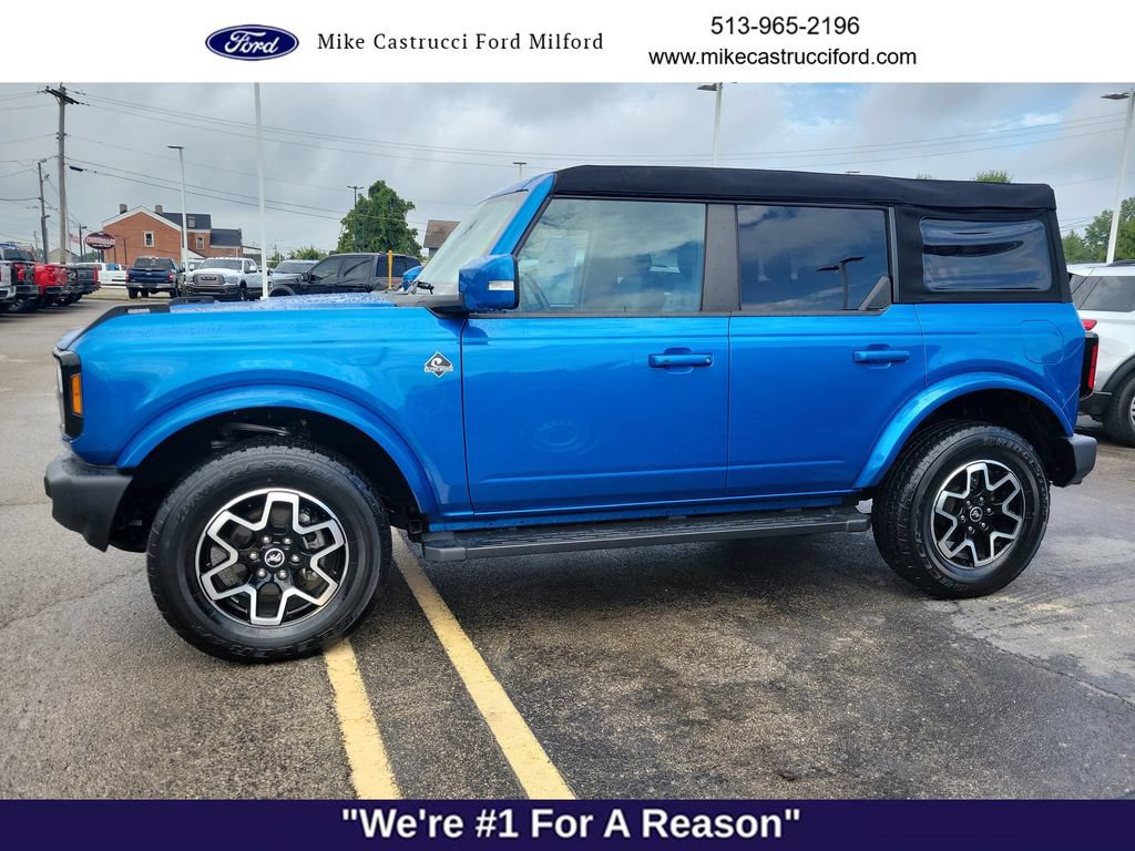 Certified 2023 Ford Bronco Outer Banks AWD/4WD image 2