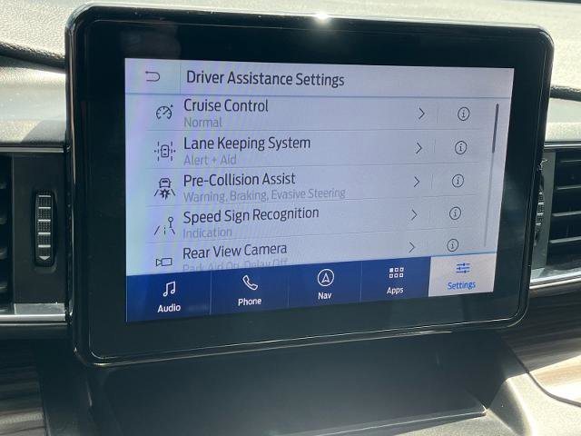 Certified 2020 Ford Explorer Limited AWD/4WD image 12
