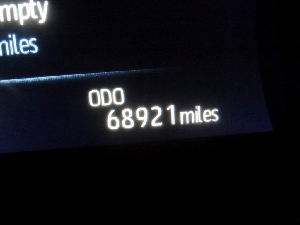 Used 2019 Toyota Avalon Limited image 28