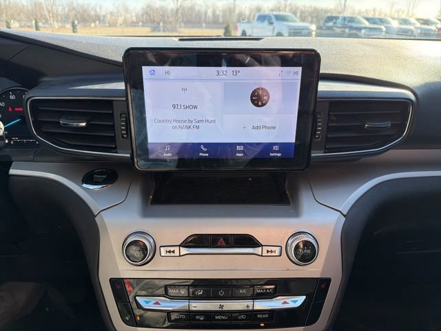 Certified 2023 Ford Explorer XLT w/ Equipment Group 202A image 29