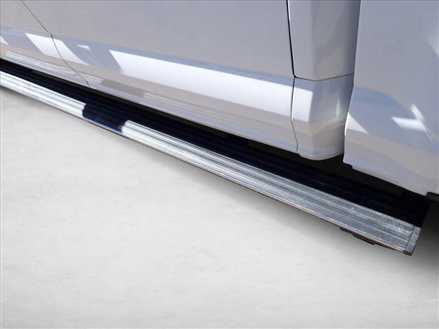 Certified 2022 Ford F150 Platinum w/ Equipment Group 701A High image 9