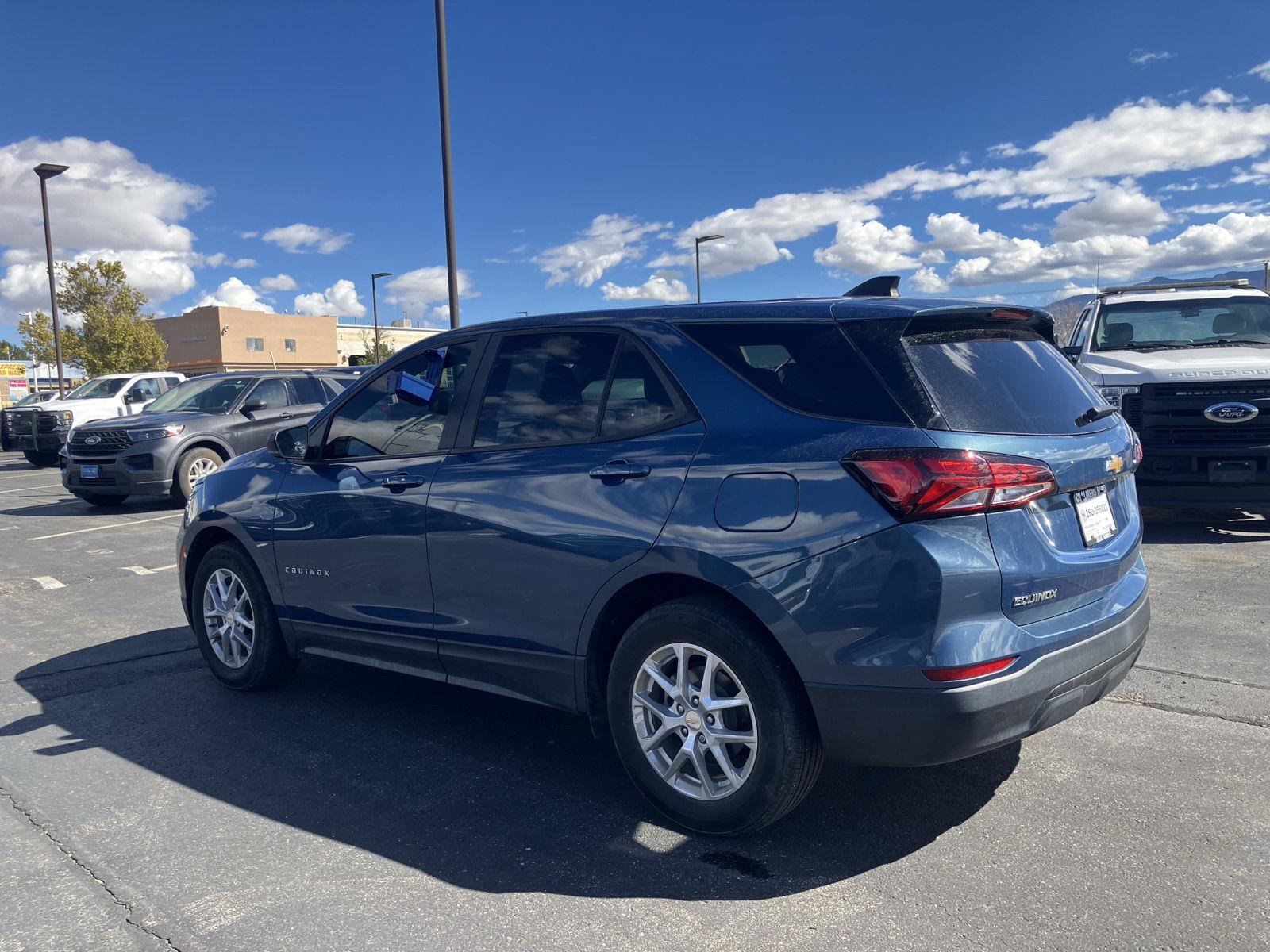 Used 2024 Chevrolet Equinox LS w/ LS Convenience Package FWD image 33