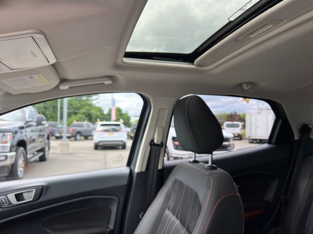 Certified 2021 Ford EcoSport SE w/ SE Appearance Package FWD image 17