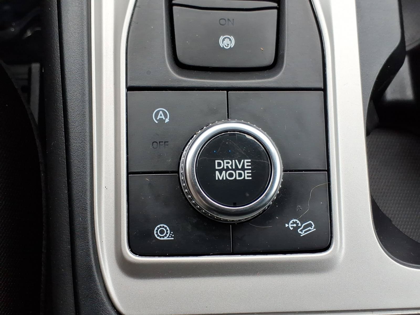 Certified 2023 Ford Explorer XLT AWD/4WD image 23