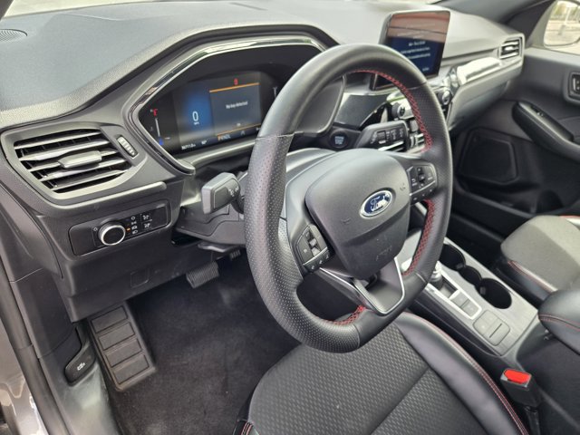 Certified 2025 Ford Escape ST-Line FWD image 19
