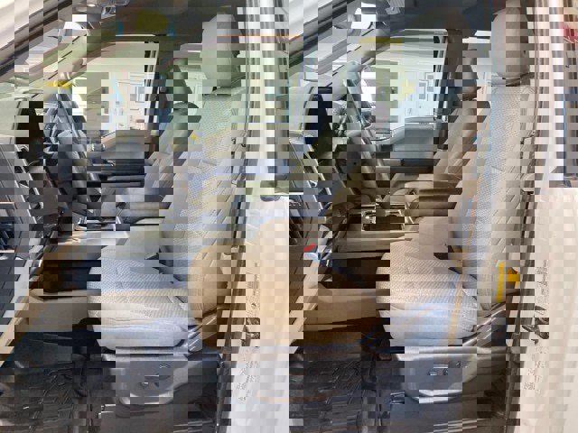 Certified 2022 Ford F350 XLT w/ XLT Value Package image 12